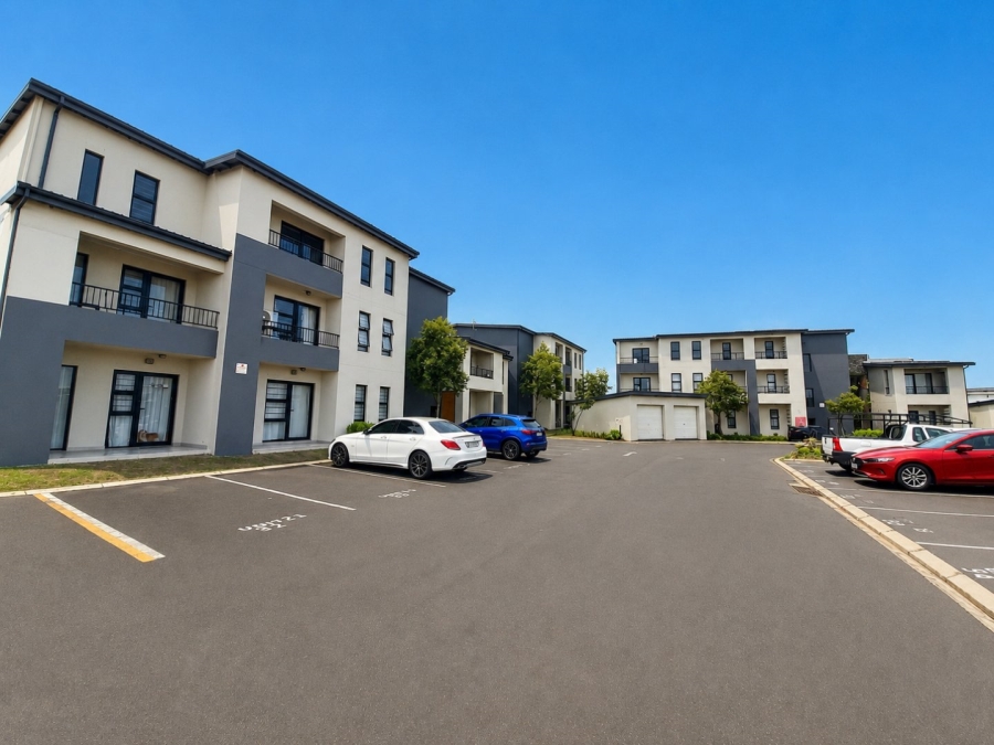 2 Bedroom Property for Sale in Parklands North Western Cape